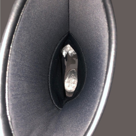 🔥LAST DAY SALE🔥NEW🔥🔥GUCCI🔥🔥LEATHER TRIM🔥🔥 - Picture 8 of 11